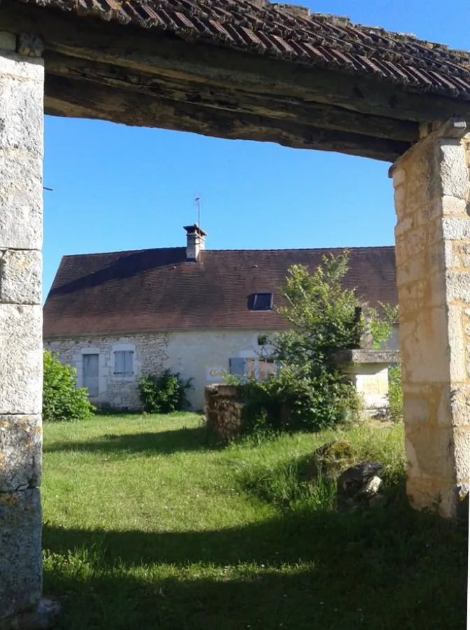 le villajou gite marinette vue du porche